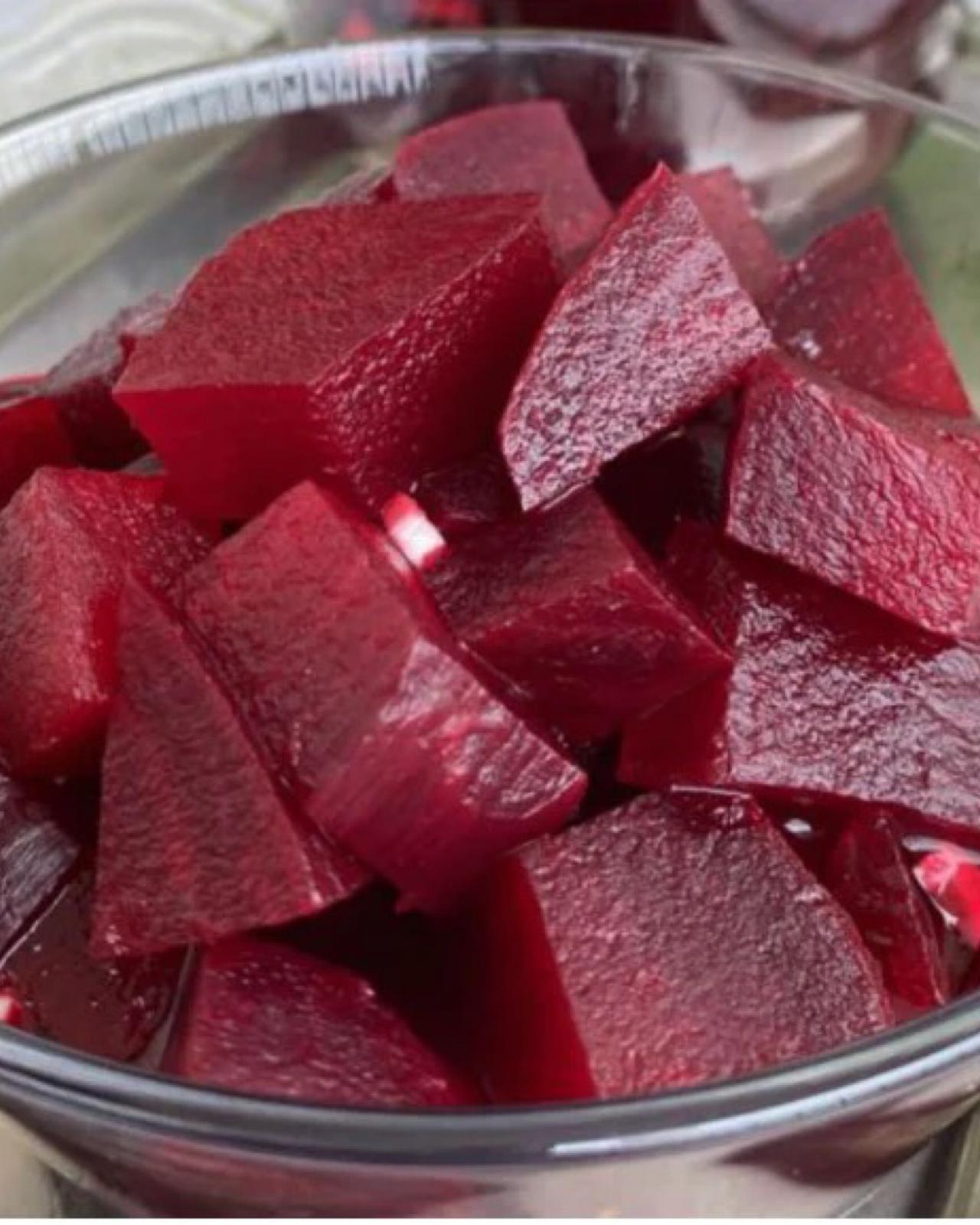 HAUSGEMACHTE eingelegte Rote Bete (ohne Zusatzstoffe) (Sonderproduktio ... HAUSGEMACHTE eingelegte Rote Bete (ohne Zusatzstoffe) (Sonderproduktio ...